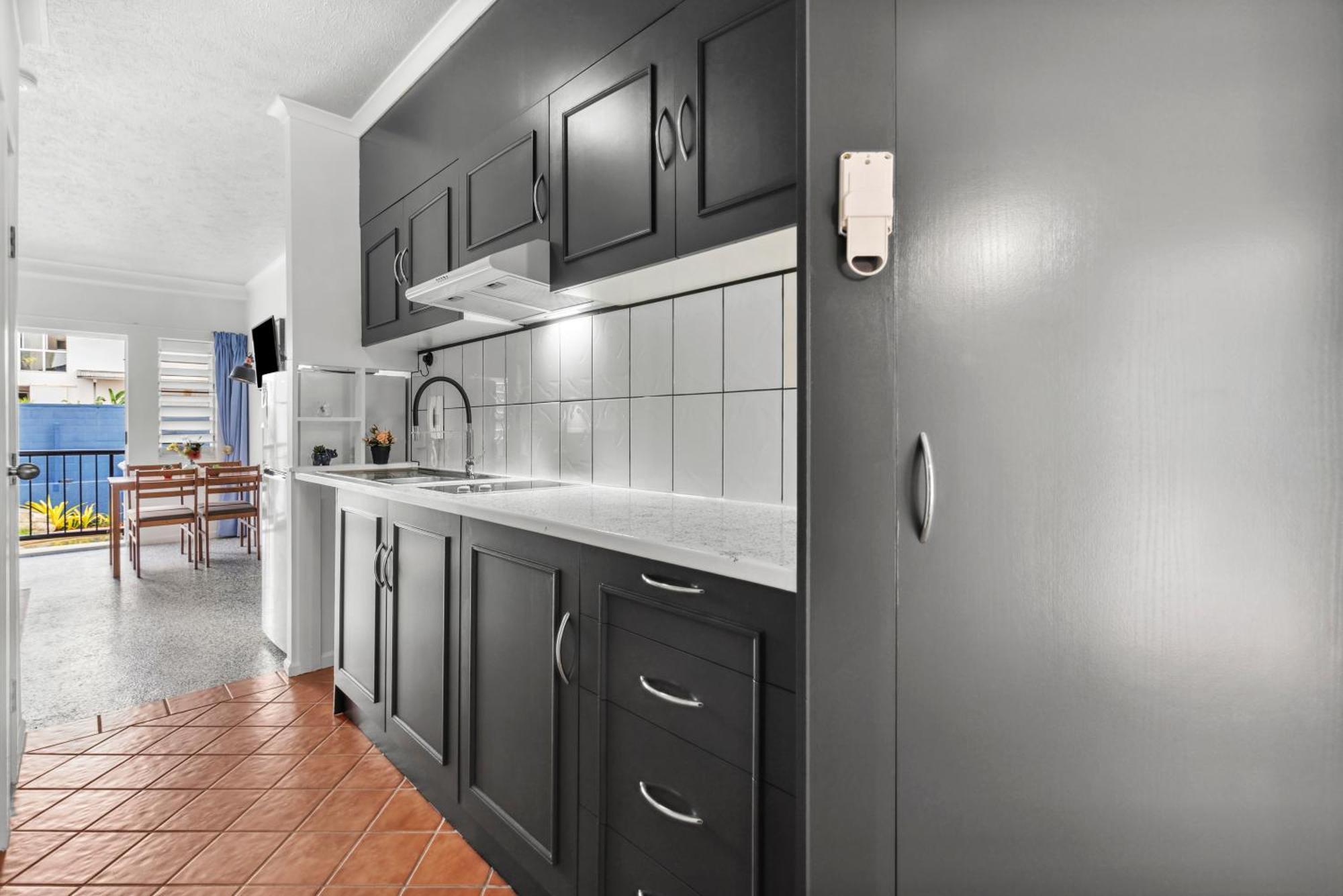Villa Vaucluse Apartments Cairns Exterior foto
